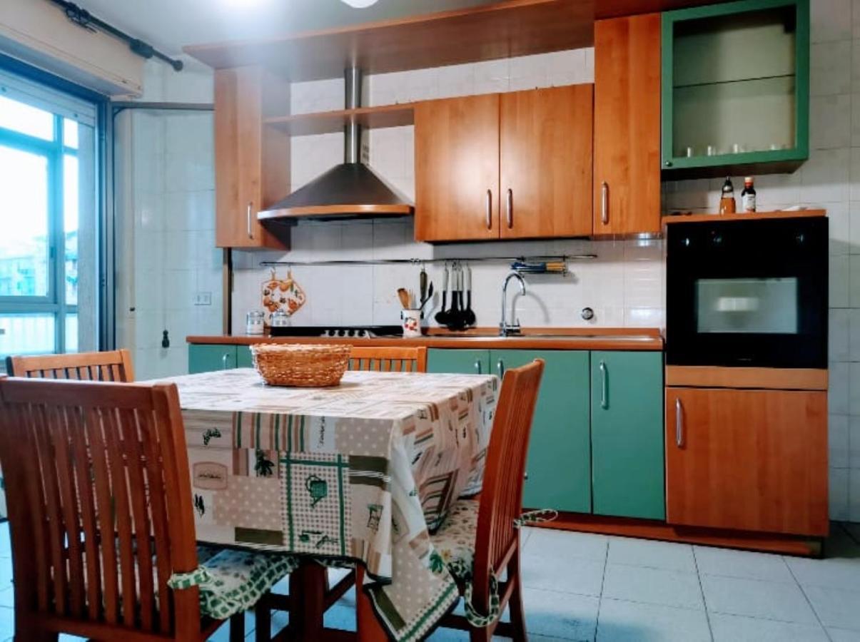Lorenzo Guest Suite With Free Private Parking-- Cantieri Culturali Παλέρμο Εξωτερικό φωτογραφία